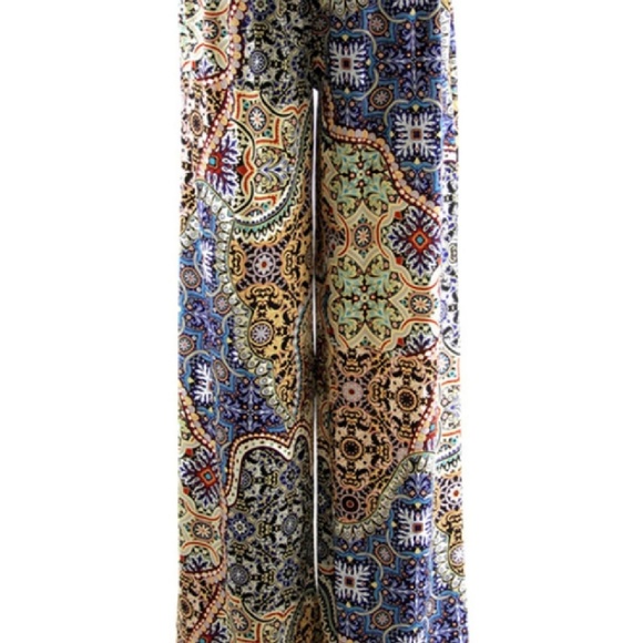 Palazzo Pants - Picture 3 of 4